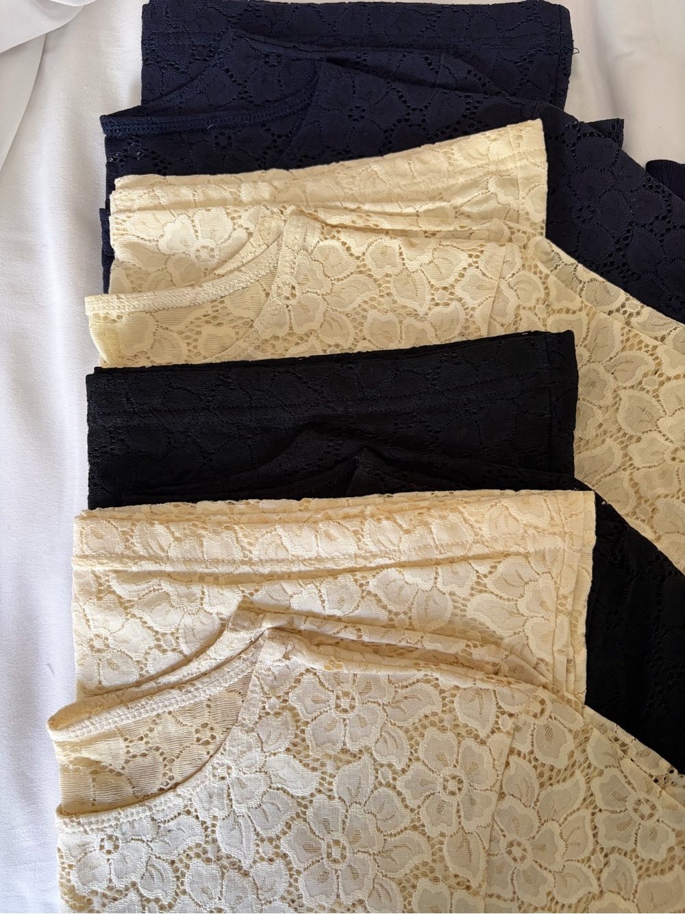 Nordstrom Intimates Lace Layering Tops Lot 4 Size M Black Navy Ivory USA